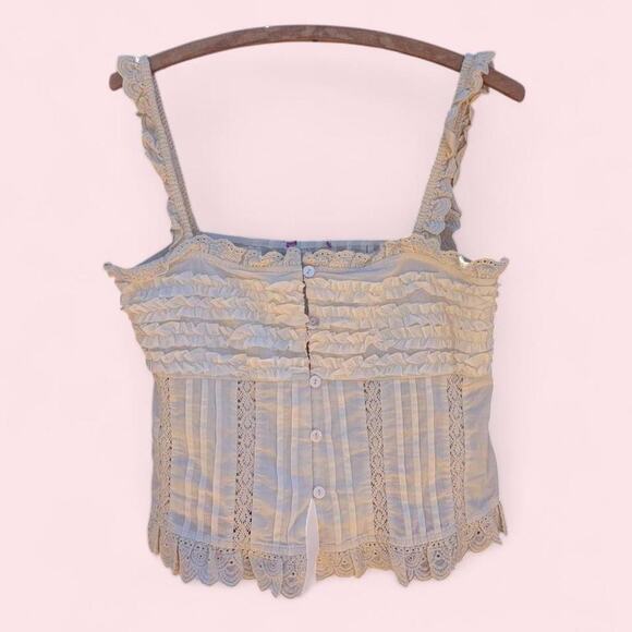 unbranded Tops - Cream ruffled lace cami tank